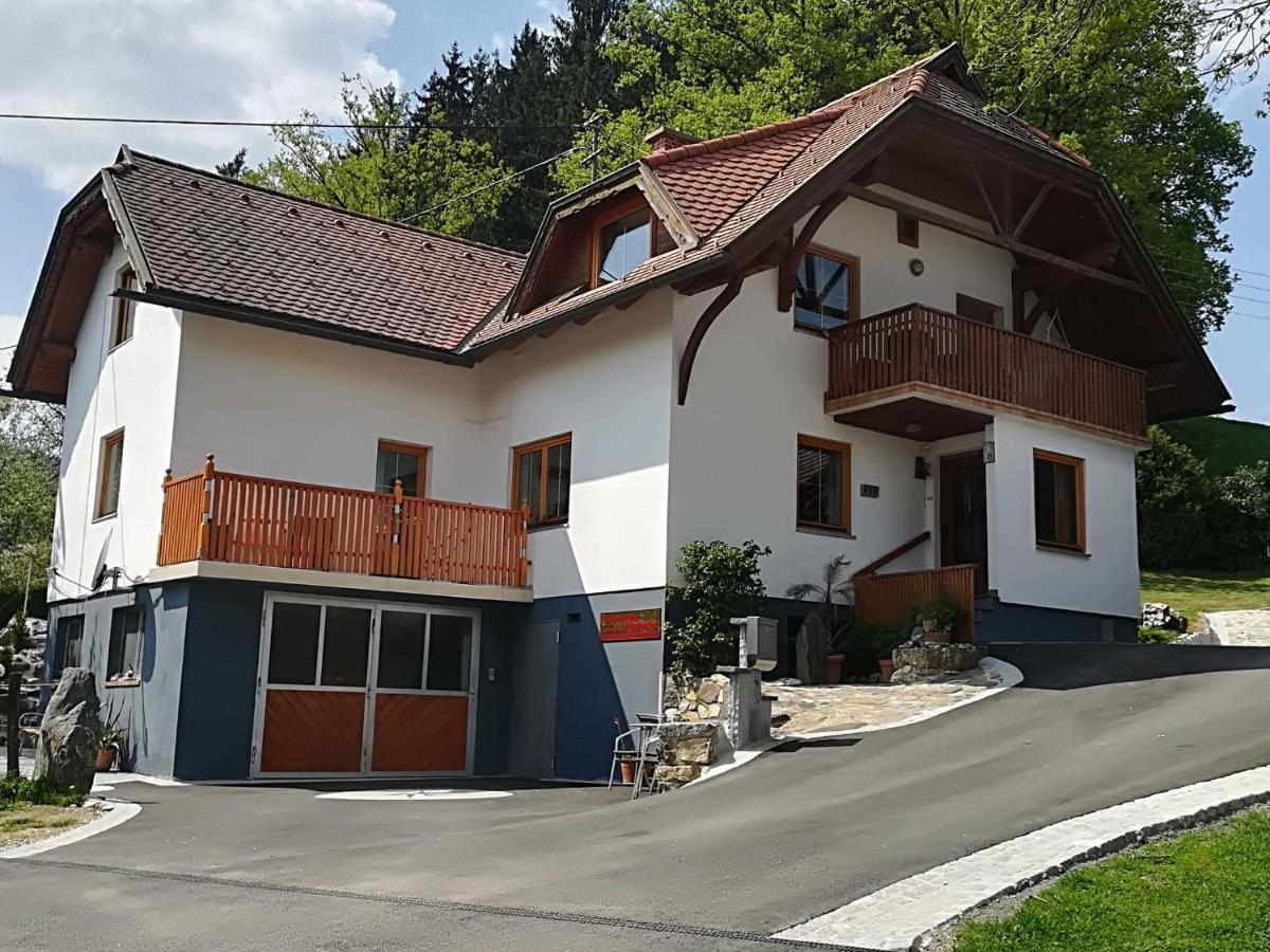 Ferienwohnungen Klimbacher Wolfsberg Buitenkant foto